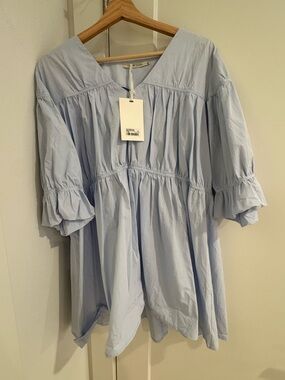 Light Blue V-Neck Women Top - New - Size M